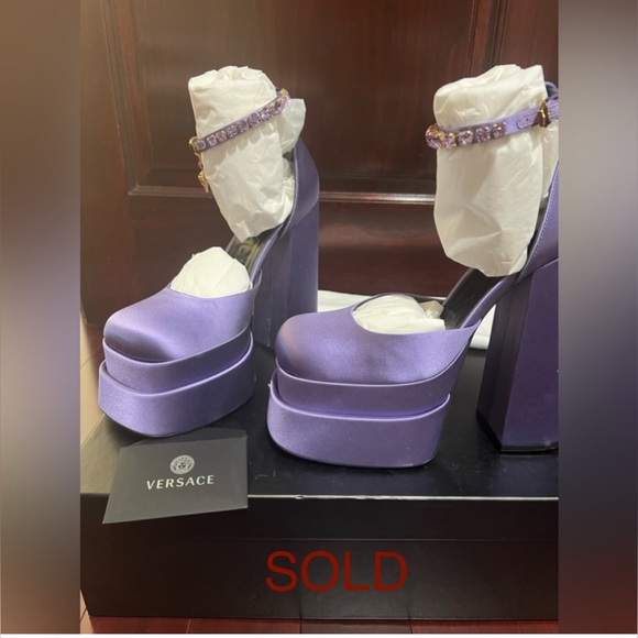 Versace Shoes - Versace Aevitas double platform pumps